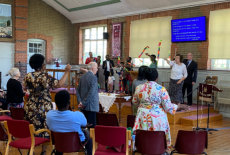Childrens Chorus in the Service